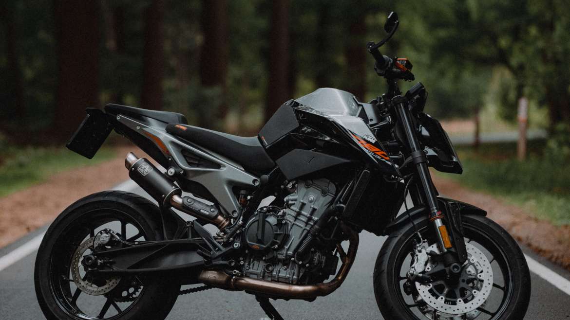 Affordable Motorcycle Storage in Darien, CT, at Hollow Tree